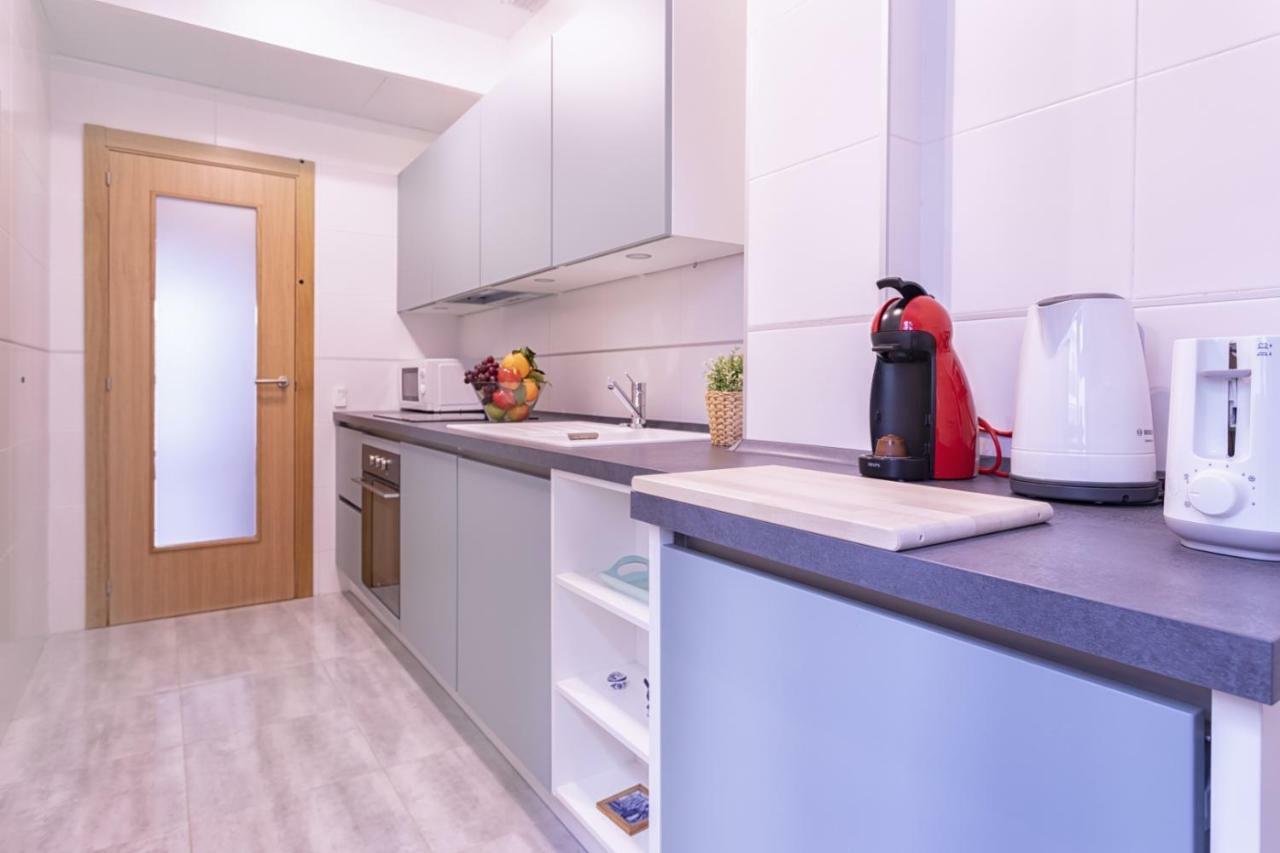 -Malagasunapts- Rooftop Pool & Free Parking Екстер'єр фото