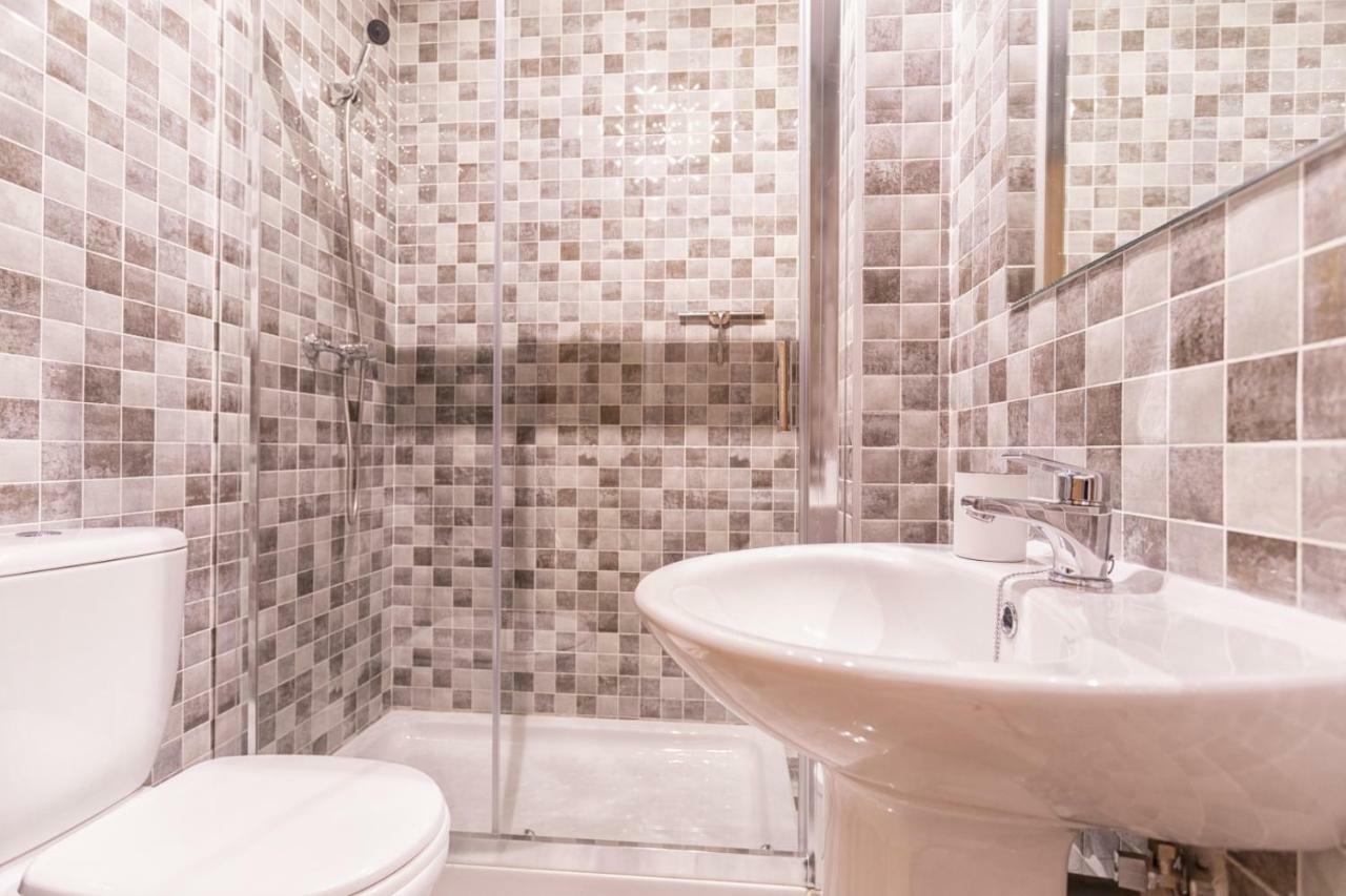 -Malagasunapts- Rooftop Pool & Free Parking Екстер'єр фото